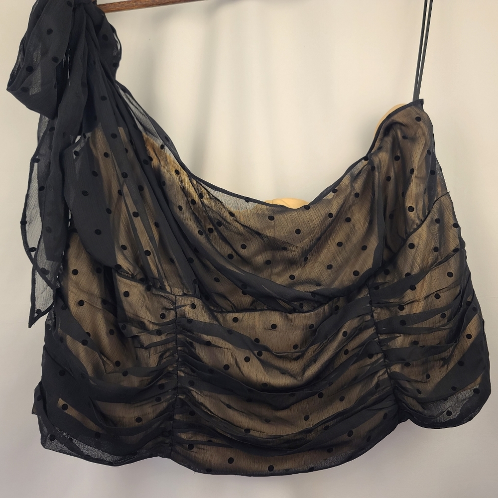 NWT - Torrid Chiffon Flocked One-Shoulder Crop Top – Black/Nude - Size 4X - Picture 4 of 16